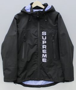 SUPREME 14ss Competition Taped Seam Jacket