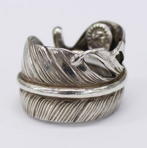 WING ROCK Feather Ring 2
