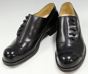 AUTHENTIC SHOE&Co BUTTONED ドレスシューズ