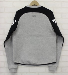 FCRB 17AW SLEEVE LOGO CREW NECK TOP3