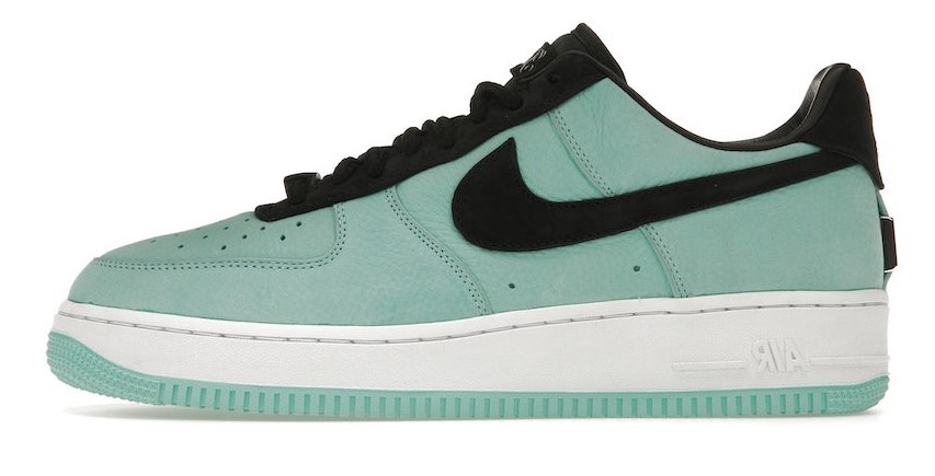 TiffanyxNIKE AIR FORCE 1 LOW Friends and Family